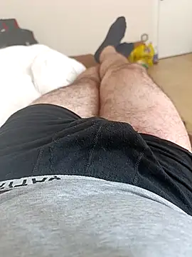 Snapshot of cshn001 chatting on 03-19-25, 08:45 cshn001 online show from 03-19-25, 08:45