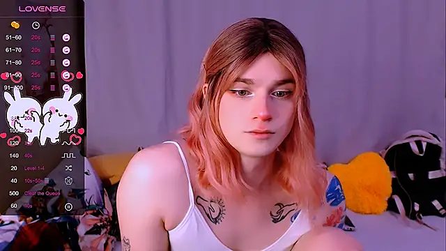 Alice Hells online show from 11-23-25, 01:22