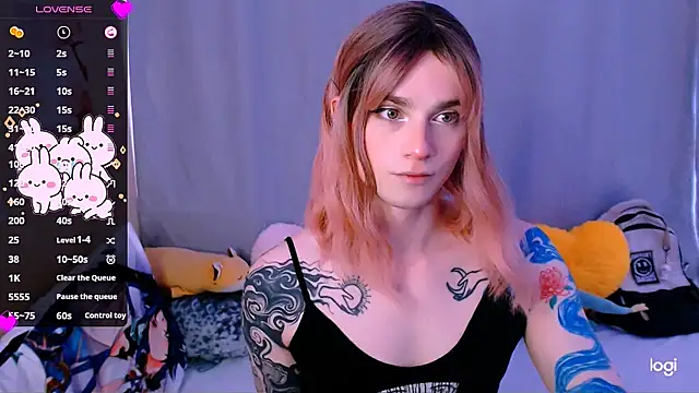 Alice Hells online show from 07-17-26, 06:31