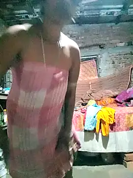 Snapshot of Hotty-dola chatting on 02-21-25, 04:18 Hotty-dola online show from 02-21-25, 04:18