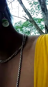 Snapshot of Hotty-dola chatting on 03-22-25, 05:49 Hotty-dola online show from 03-22-25, 05:49