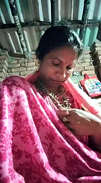 Snapshot of Hotty-dola chatting on 03-22-25, 04:47 Hotty-dola online show from 03-22-25, 04:47