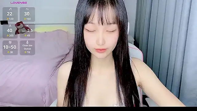 Snapshot of -Wendy__ chatting on 01-19-25, 06:21 -Wendy online show from 01-19-25, 06:21