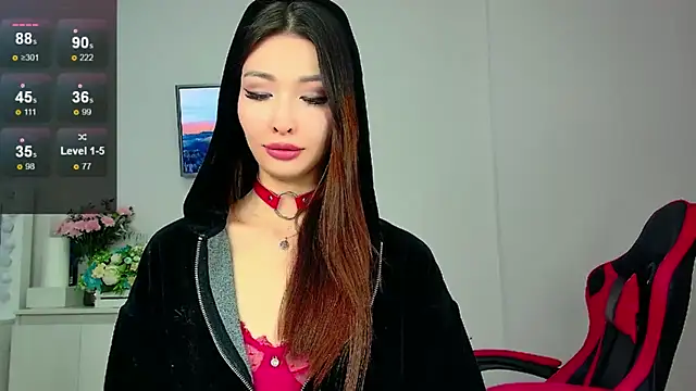 Snapshot of honey_yani chatting on 02-08-25, 08:53 honey yani online show from 02-08-25, 08:53