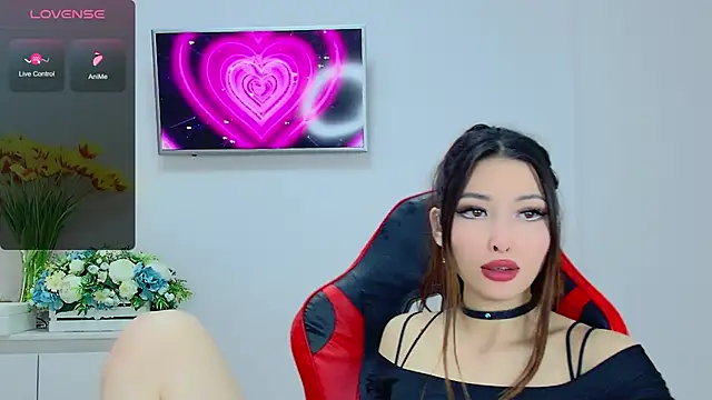 Snapshot of honey_yani chatting on 03-08-25, 02:01 honey yani online show from 03-08-25, 02:01