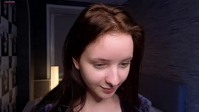 Snapshot of MerylHedley chatting on 02-23-25, 07:11 MerylHedley online show from 02-23-25, 07:11