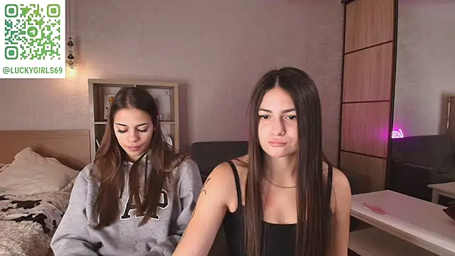 ShySonya online show from 09-29-25, 11:15