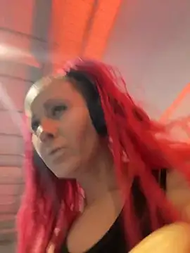 Snapshot of SweetSolez chatting on 03-20-25, 07:57 SweetSolez online show from 03-20-25, 07:57