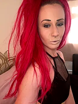 Snapshot of SweetSolez chatting on 11-18-25, 11:14 SweetSolez online show from 11-18-25, 11:14