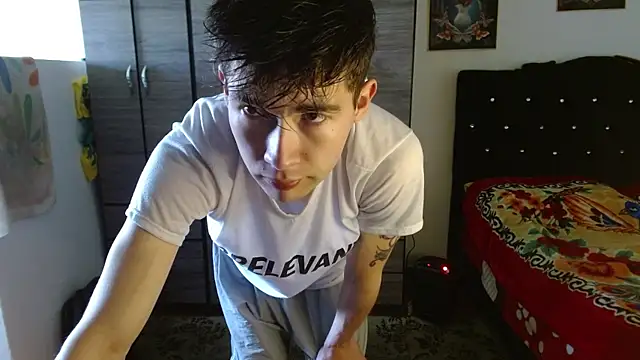 Snapshot of samael1107 chatting on 11-20-25, 03:01 samael1107 online show from 11-20-25, 03:01