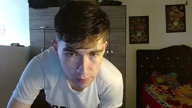 Snapshot of samael1107 chatting on 12-02-25, 06:58 samael1107 online show from 12-02-25, 06:58