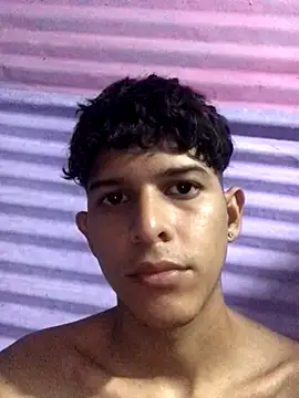 Snapshot of LiamGadiell chatting on 10-01-25, 12:49 LiamGadiell online show from 10-01-25, 12:49