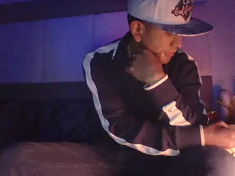 oiram27 online show from 12-03-25, 05:15