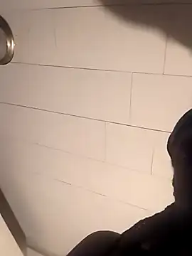 Snapshot of Zaddywood60 chatting on 03-29-26, 08:03 Zaddywood60 online show from 03-29-26, 08:03