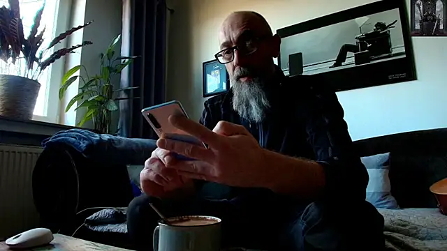 Kingsscepter online show from 03-18-25, 08:47