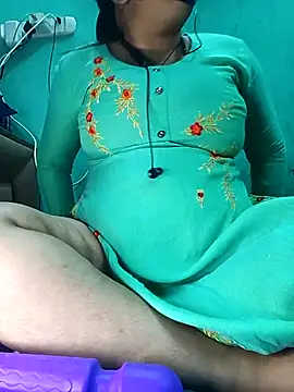 hotty manisha online show from 11-30-25, 05:50