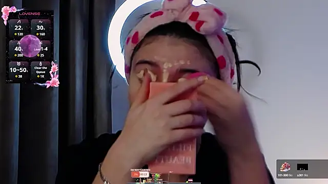 AveryWillow online show from 03-03-25, 01:31