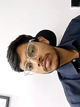 Snapshot of skinnyyyyyyyyy chatting on 01-20-25, 03:39 skinnyyyyyyyyy online show from 01-20-25, 03:39