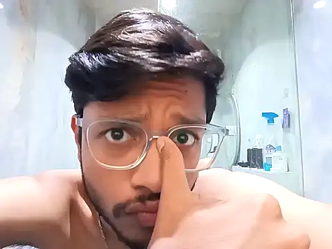 Snapshot of skinnyyyyyyyyy chatting on 02-05-25, 03:55 skinnyyyyyyyyy online show from 02-05-25, 03:55