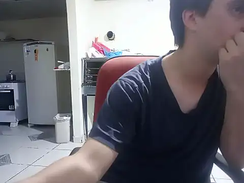 Snapshot of Emanuel_W chatting on 02-01-26, 10:19 Emanuel W online show from 02-01-26, 10:19