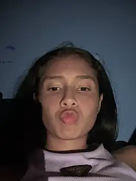 Snapshot of Bonnie_willliams19 chatting on 12-25-24, 09:02 Bonnie willliams19 online show from 12-25-24, 09:02