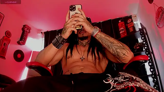 the beast master  online show from 11-05-25, 09:48