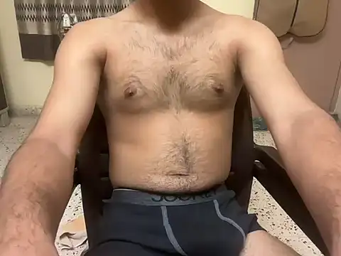 Snapshot of rahul_4u chatting on 02-13-26, 07:32 rahul 4u online show from 02-13-26, 07:32