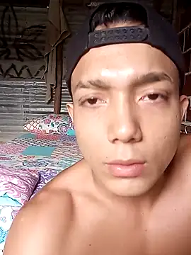 tayson  online show from 02-06-25, 03:09