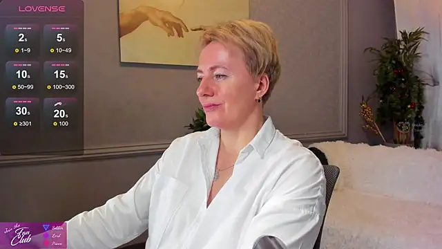 Nika Smit online show from 01-11-25, 02:47