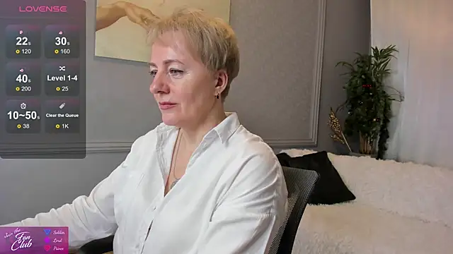 Nika Smit online show from 01-12-25, 05:45