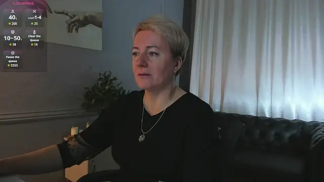 Nika Smit online show from 10-04-25, 05:16