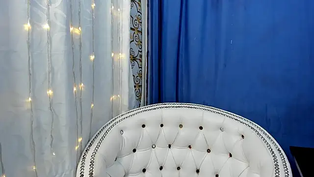 Snapshot of Analia18_ chatting on 02-13-25, 06:16 Analia18 online show from 02-13-25, 06:16