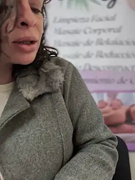 NATHALIA-28  online show from 10-11-25, 12:04