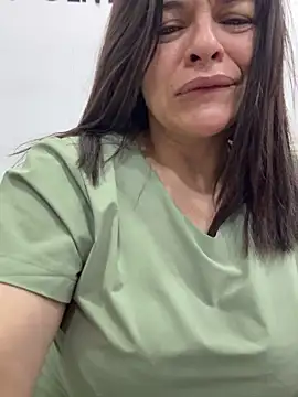 NATHALIA-28  online show from 04-18-26, 01:59