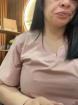 NATHALIA-28  online show from 07-28-26, 12:23