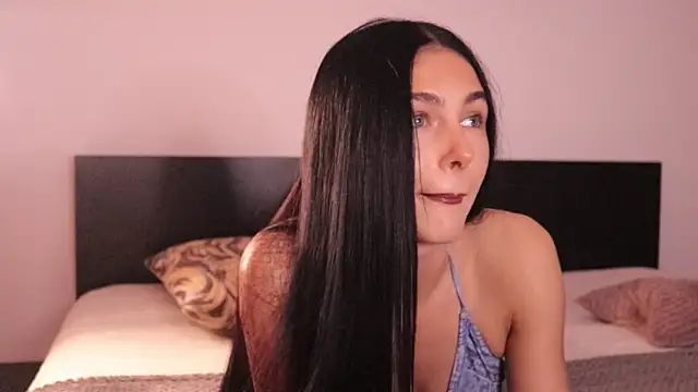 Snapshot of IvyKaelani chatting on 10-23-25, 08:46 IvyKaelani online show from 10-23-25, 08:46