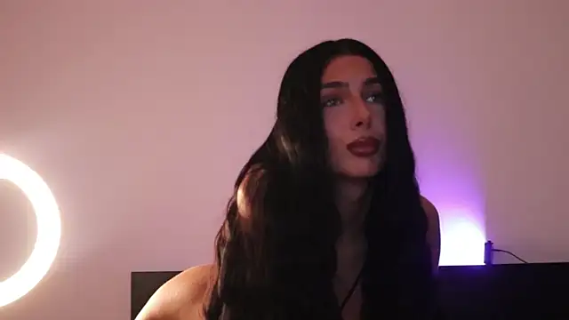 Snapshot of IvyKaelani chatting on 11-15-25, 03:30 IvyKaelani online show from 11-15-25, 03:30