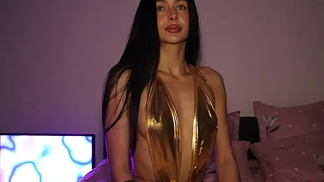 Snapshot of IvyKaelani chatting on 02-10-26, 02:43 IvyKaelani online show from 02-10-26, 02:43