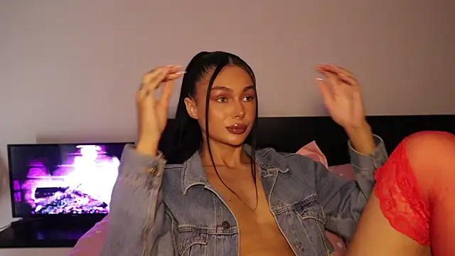 Snapshot of IvyKaelani chatting on 02-28-26, 01:01 IvyKaelani online show from 02-28-26, 01:01