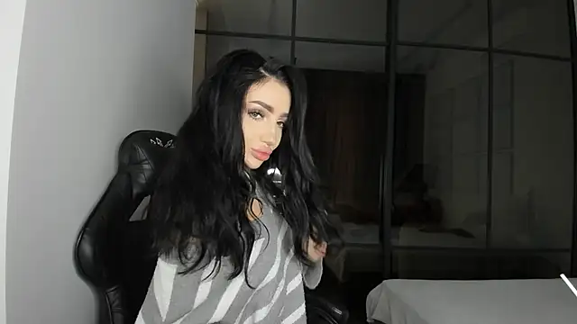 Snapshot of NancyLovee_ chatting on 09-18-25, 10:28 NancyLovee online show from 09-18-25, 10:28