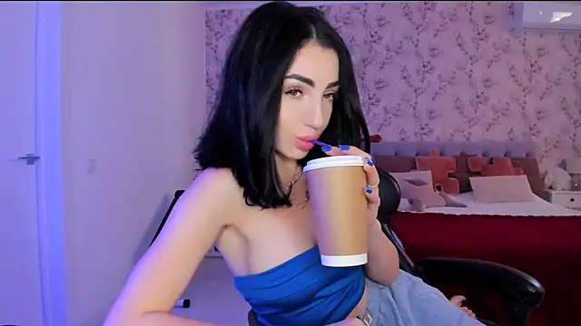 NancyLovee  online show from 07-27-26, 02:02