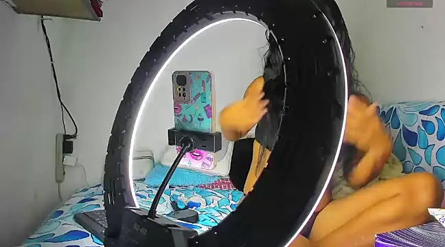 Nenita Hot  online show from 03-11-25, 07:58