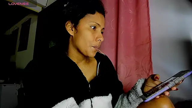 Nenita Hot  online show from 09-17-25, 07:37