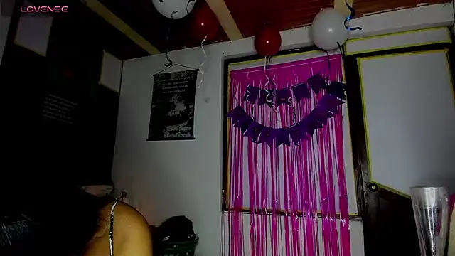 Nenita Hot  online show from 09-25-25, 03:54