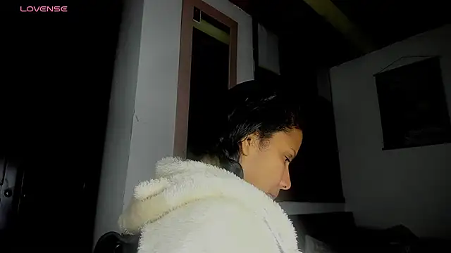 Nenita Hot  online show from 10-01-25, 04:07