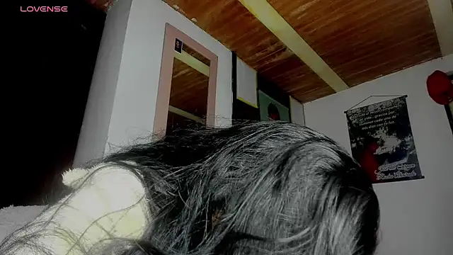 Nenita Hot  online show from 10-02-25, 04:19