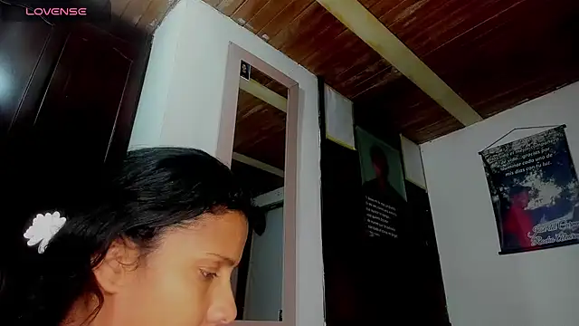 Nenita Hot  online show from 10-05-25, 09:56