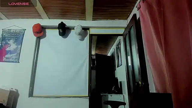 Nenita Hot  online show from 10-09-25, 01:25