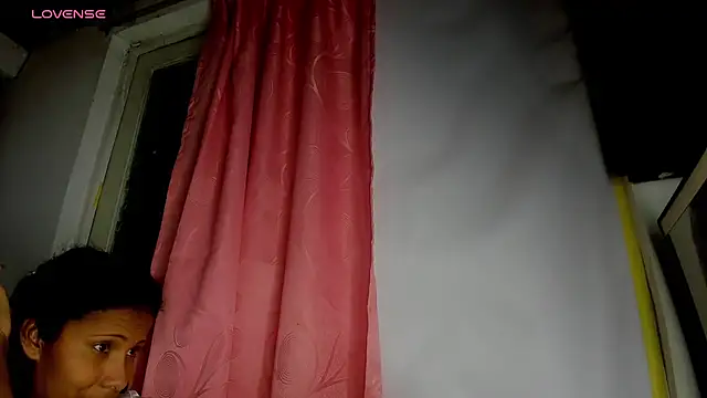 Nenita Hot  online show from 10-11-25, 03:06