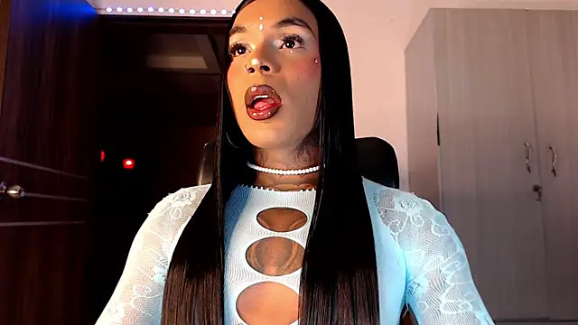 mistressbigcock777 online show from 04-25-26, 06:38